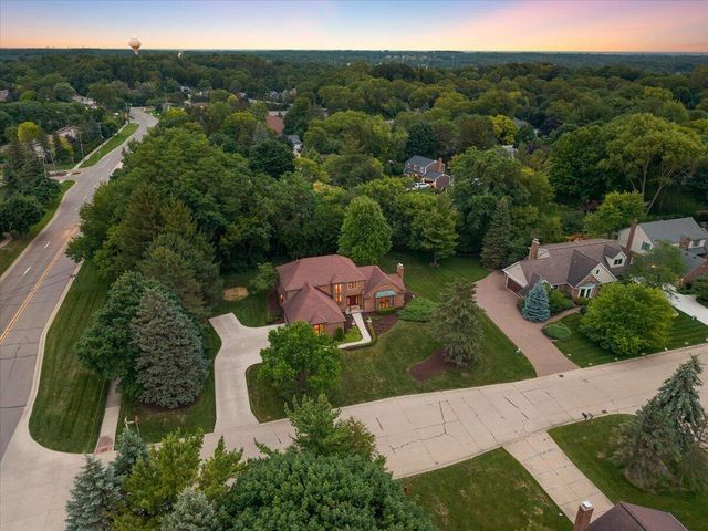 45685 Greenridge Drive, Northville, MI 48167