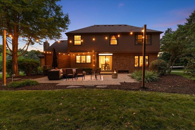 45685 Greenridge Drive, Northville, MI 48167