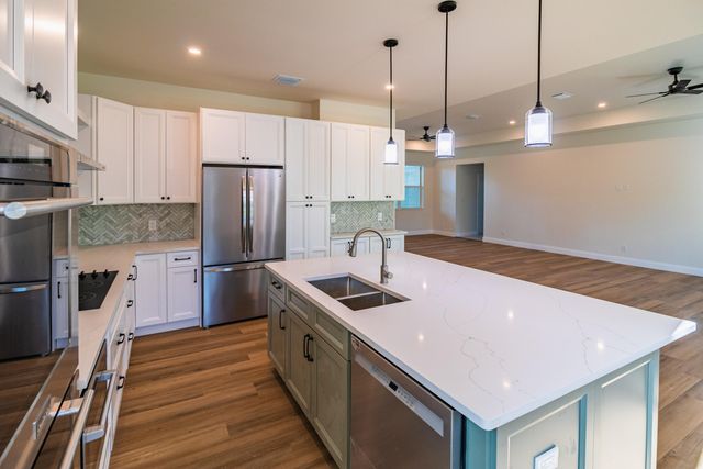 17602 63rd N, The Acreage, FL 33470