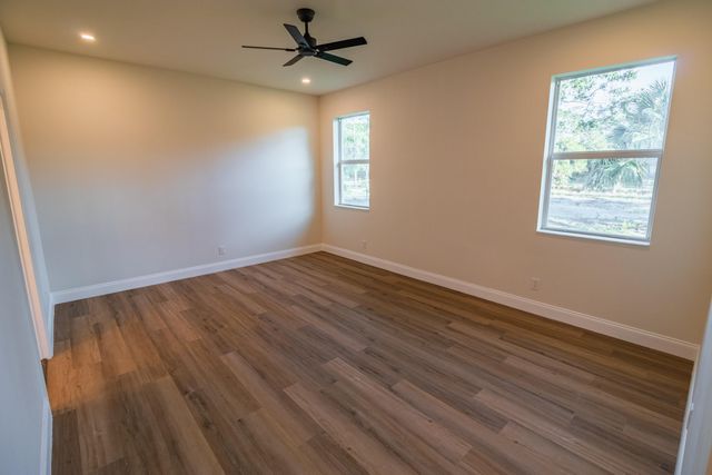 17602 63rd N, The Acreage, FL 33470