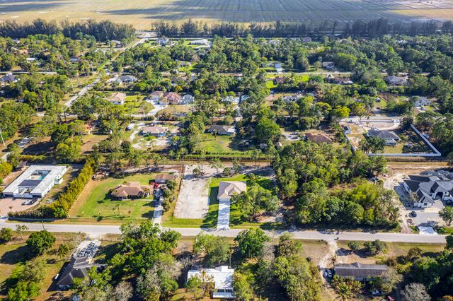 17602 63rd N, The Acreage, FL 33470