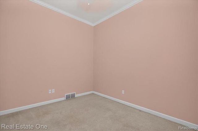 425 Courtney Road, Leonard, MI 48367