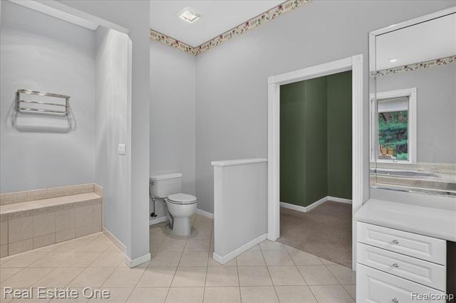 425 Courtney Road, Leonard, MI 48367