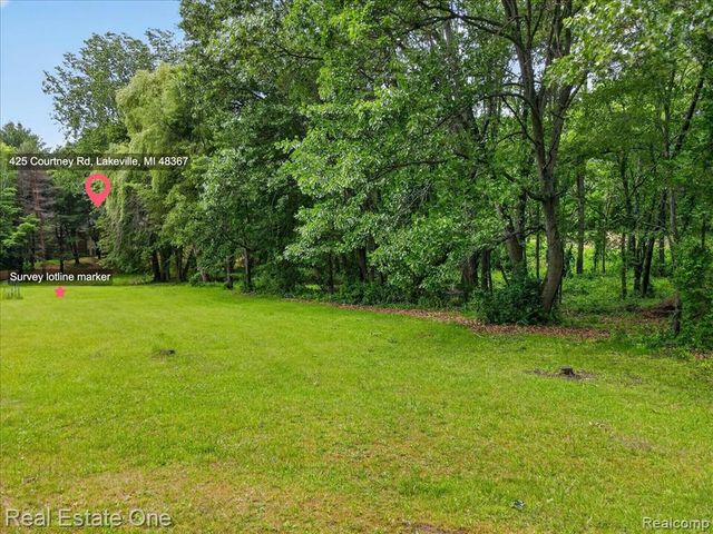 425 Courtney Road, Leonard, MI 48367