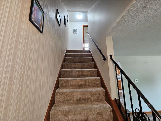 3716 AMHERST Road, Erie, PA 16506