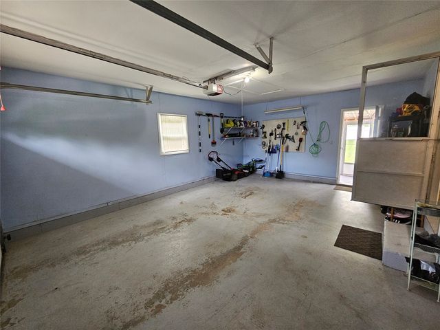 3716 AMHERST Road, Erie, PA 16506
