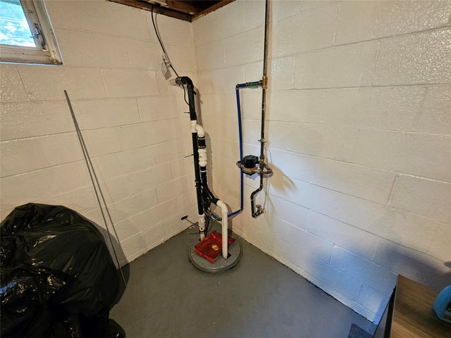 3716 AMHERST Road, Erie, PA 16506