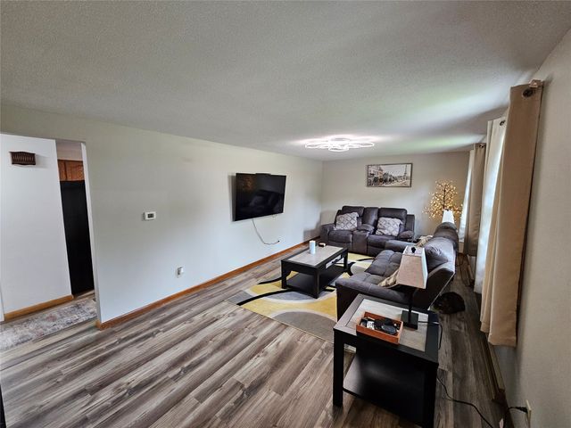 3716 AMHERST Road, Erie, PA 16506