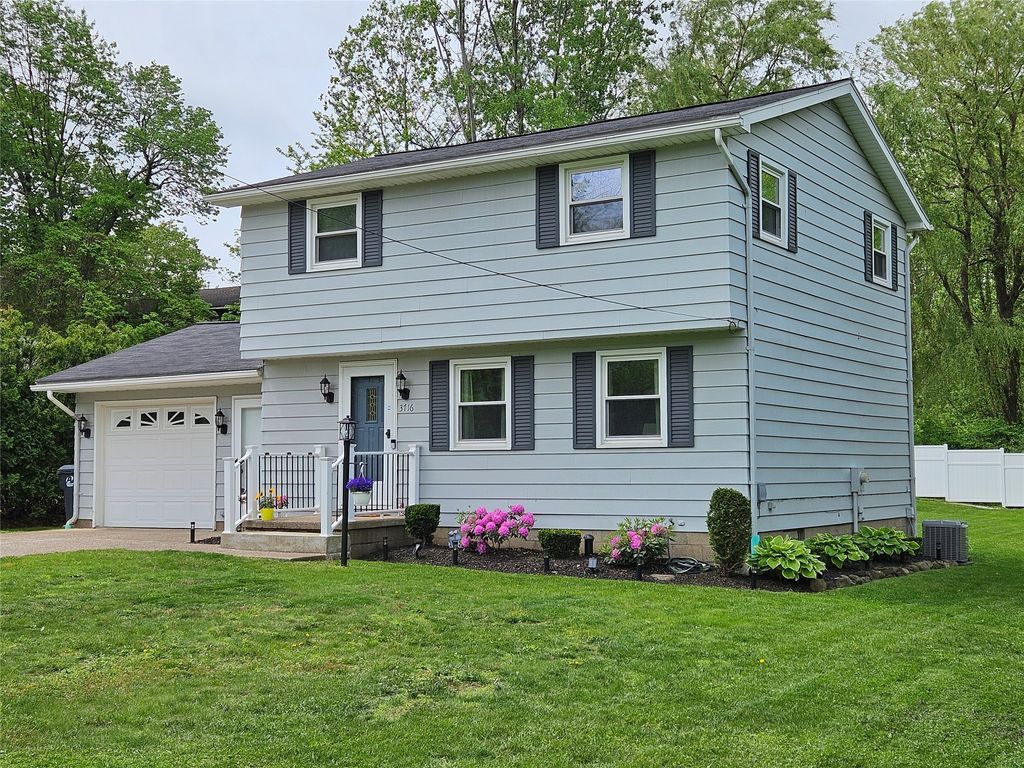 3716 AMHERST Road, Erie, PA 16506