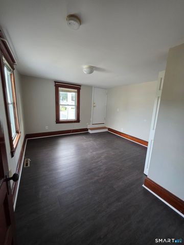 138 Divinity Street, Bristol, CT 06010
