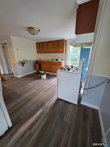 138 Divinity Street, Bristol, CT 06010