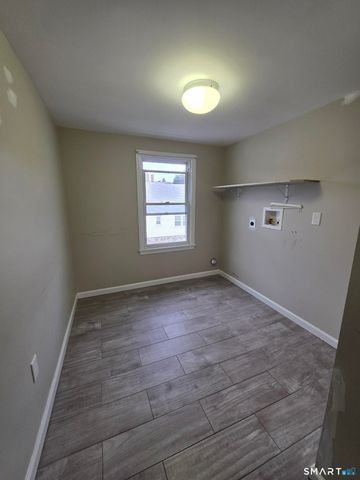 138 Divinity Street, Bristol, CT 06010