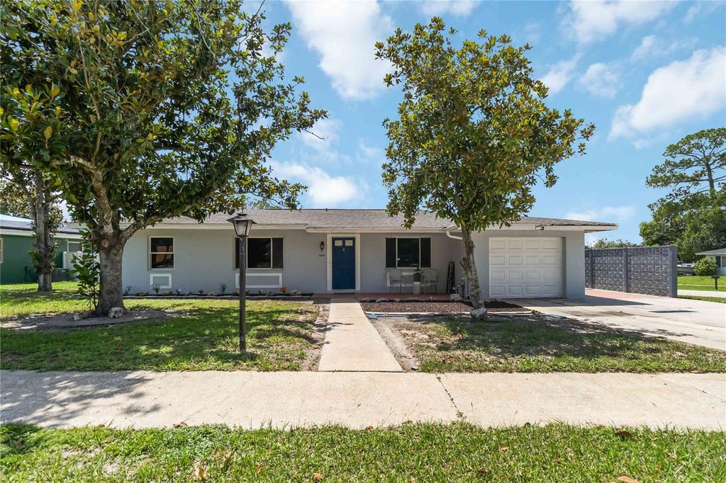 1624 BLOOMFIELD AVENUE, Deltona, FL 32725