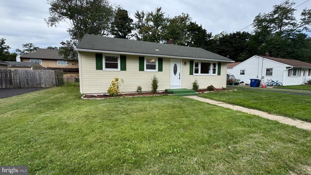 12 FRANCIS ST, WRIGHTSTOWN, NJ 08562 — photo 3