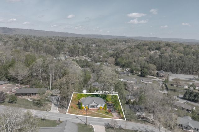 949 Brynwood Drive, Chattanooga, TN 37415
