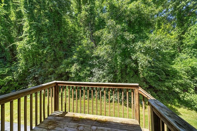186 Tyngsboro Rd 6, Chelmsford, MA 01863
