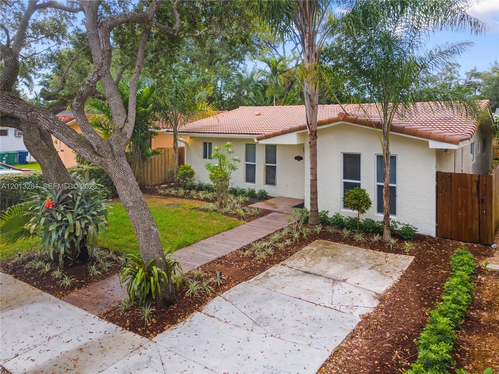 5770 SW 55 Street, Miami, FL 33155