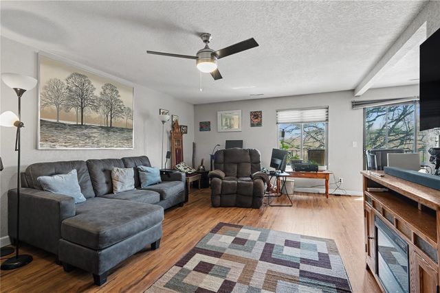 4328 Maureen Court SE 174, Cedar Rapids, IA 52403