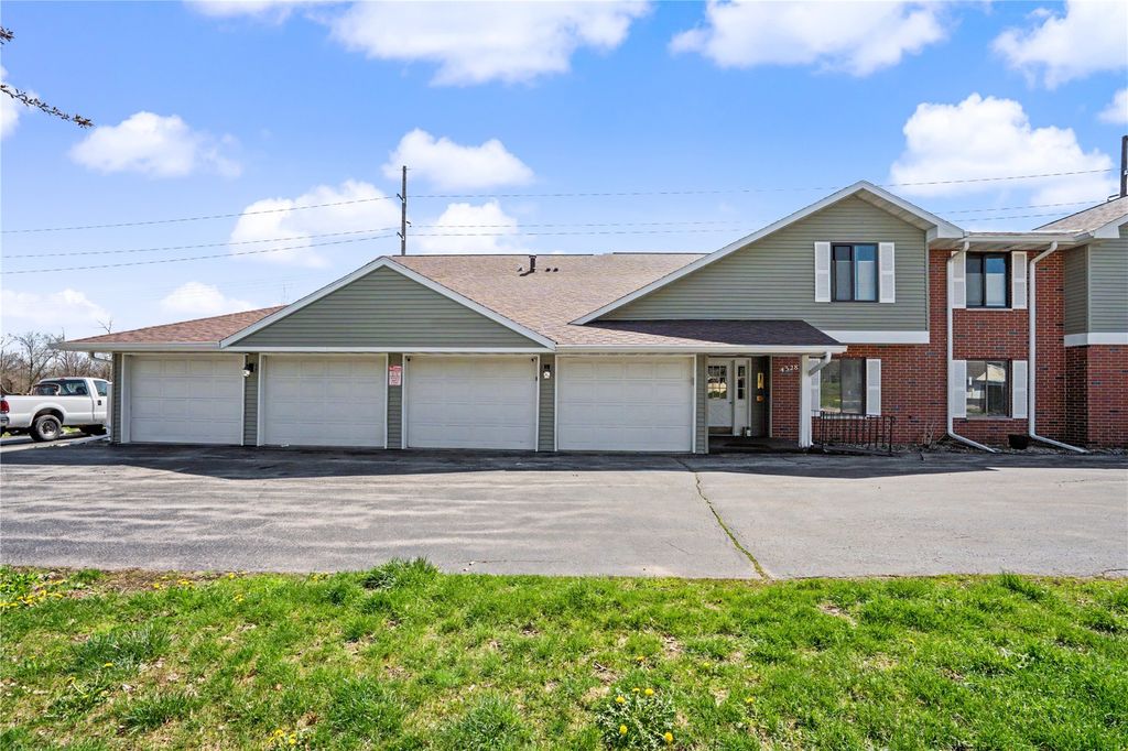 4328 Maureen Court SE 174, Cedar Rapids, IA 52403