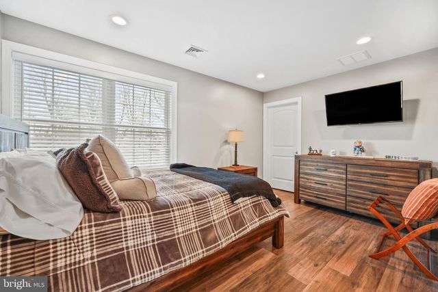 13 FOX RUN, Monroe Twp, NJ 08831
