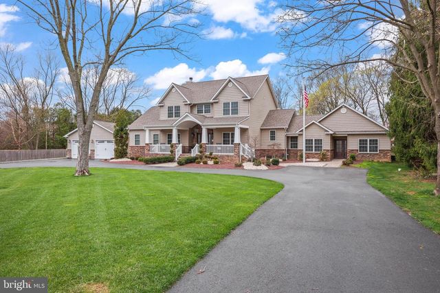13 FOX RUN, Monroe Twp, NJ 08831