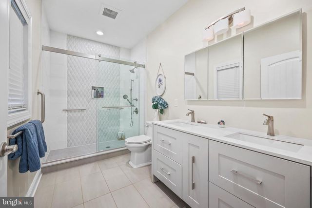 13 FOX RUN, Monroe Twp, NJ 08831