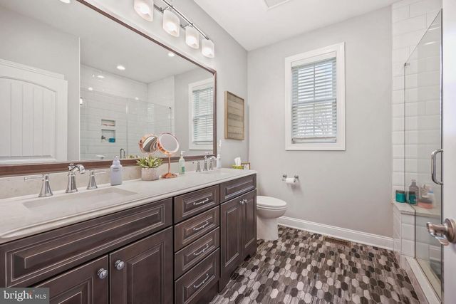 13 FOX RUN, Monroe Twp, NJ 08831