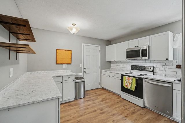 3343 Meadow Green Court, Batavia Twp, OH 45102