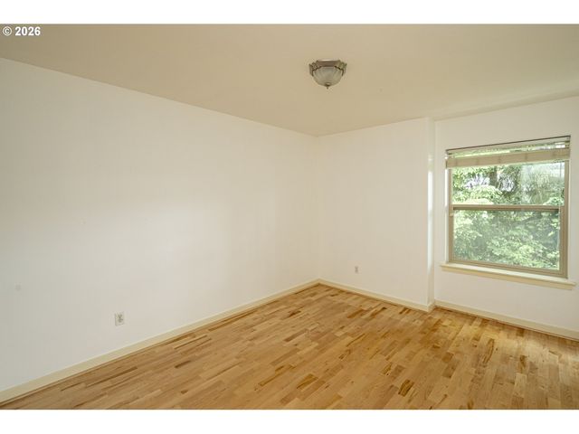 1998 Ne 50TH Way, Hillsboro, OR 97124