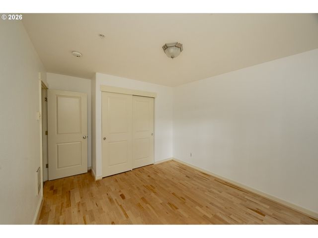 1998 Ne 50TH Way, Hillsboro, OR 97124