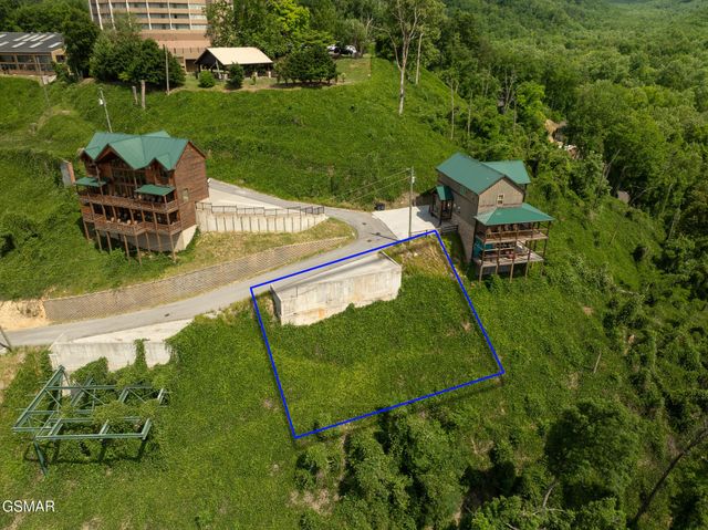 748 Widows Knob Road, Gatlinburg, TN 37738