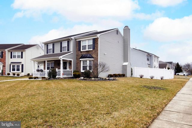 2 SLEEPY HOLLOW CT, Sicklerville, NJ 08081