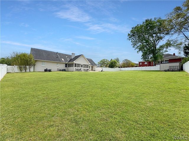 818 53rd E, Tuscaloosa, AL 35404