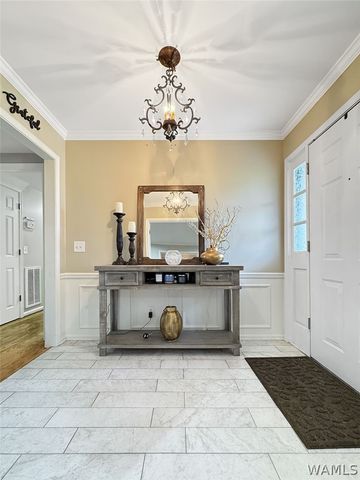 818 53rd E, Tuscaloosa, AL 35404