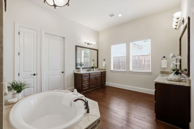 137 Sanderling Lane, Montgomery, TX 77316