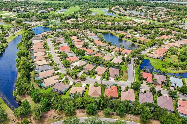 7760 US OPEN LOOP, Lakewood Ranch, FL 34202