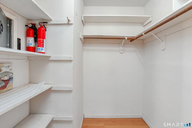 743 West Main Street APT H, Cheshire, CT 06410