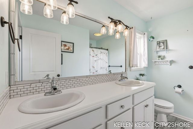 7786 Thornburst Court Se, Gaines Twp, MI 49315