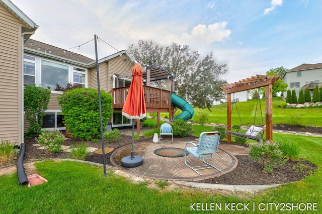 7786 Thornburst Court Se, Gaines Twp, MI 49315