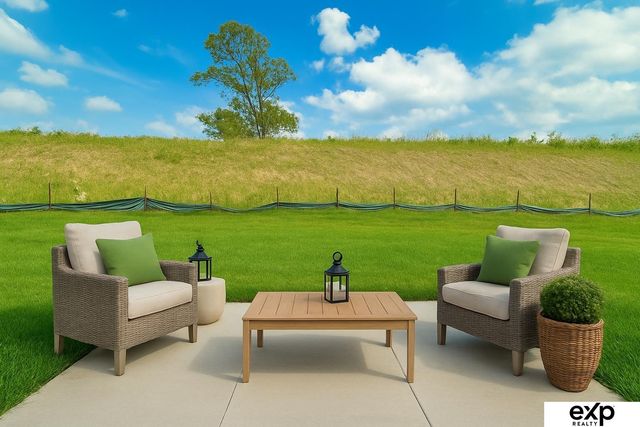 7919 N 93rd Street, Omaha, NE 68122