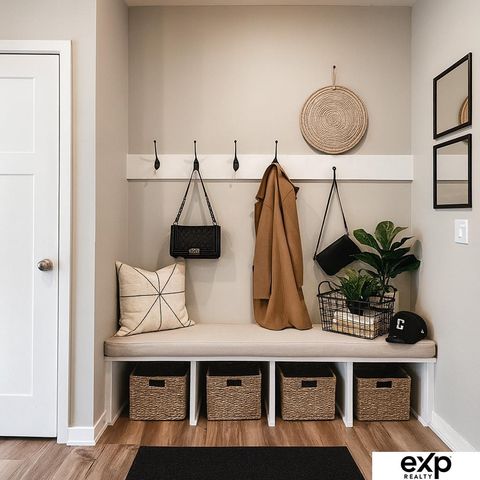 7919 N 93rd Street, Omaha, NE 68122