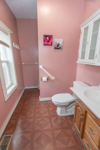 308 Finley Avenue, Big Rapids, MI 49307