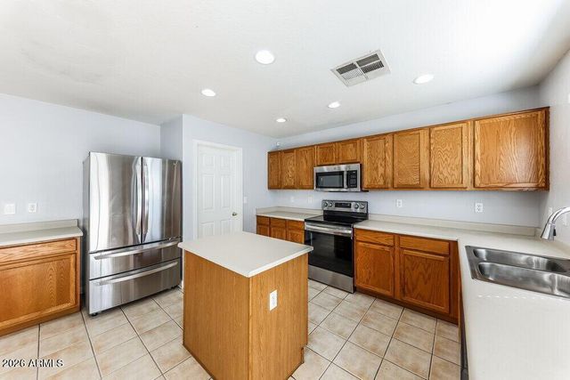 16809 W Central Street, Surprise, AZ 85388