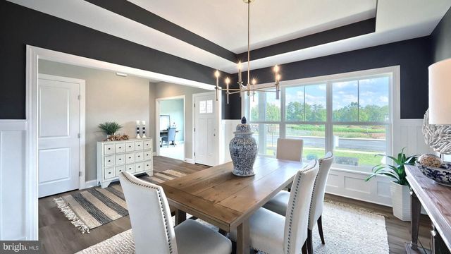 2236 S AUTUMN CHASE DR, Mechanicsburg, PA 17055