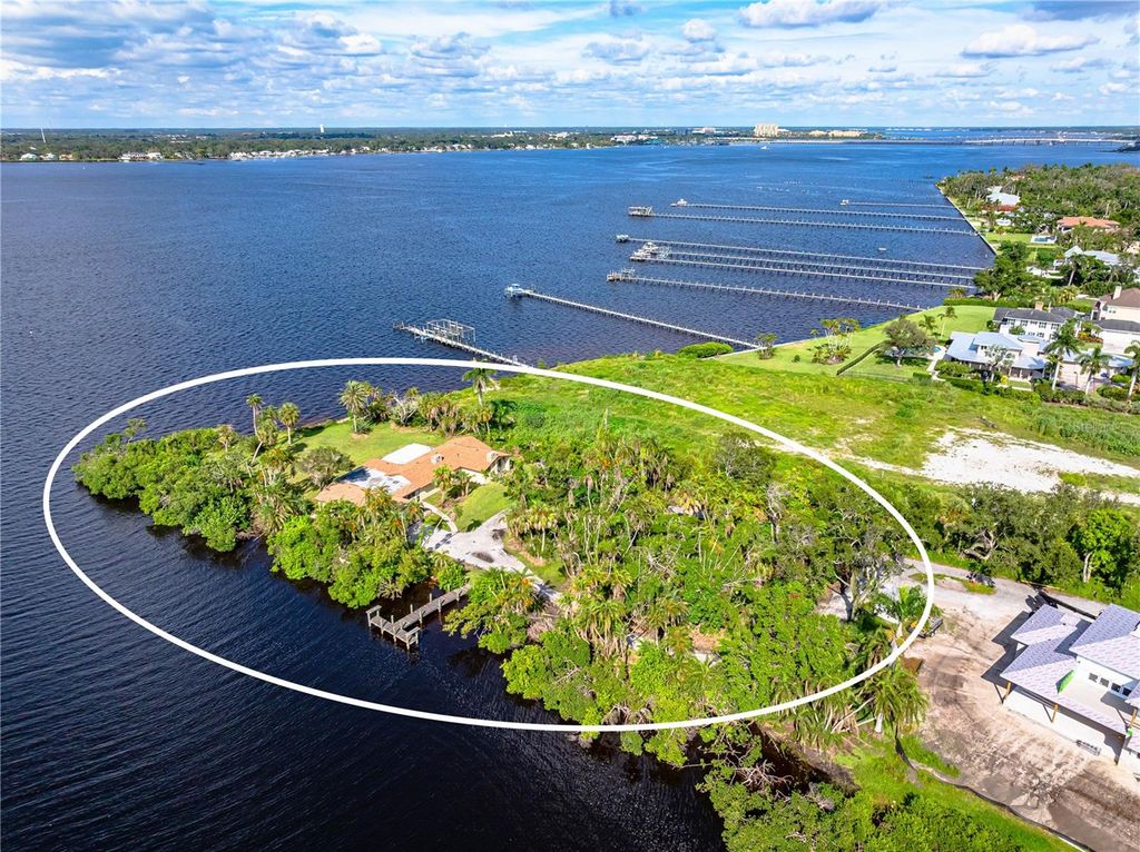 3620 RIVERVIEW BOULEVARD, Bradenton, FL 34205