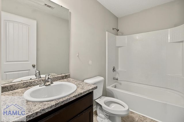 465 Huntington Drive NE, Ludowici, GA 31316