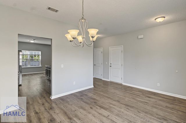 465 Huntington Drive NE, Ludowici, GA 31316