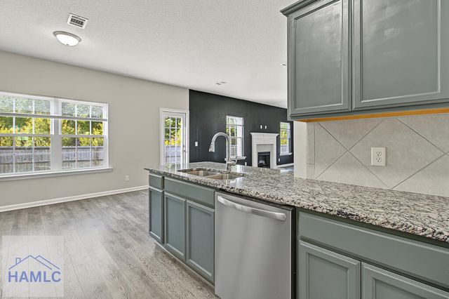 465 Huntington Drive NE, Ludowici, GA 31316