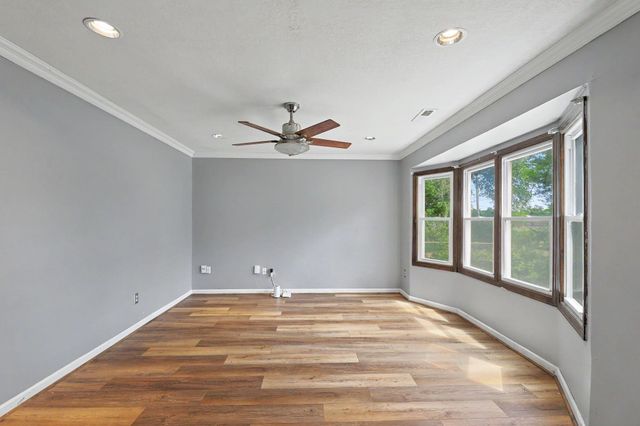 2746 N Iva, Wichita, KS 67220