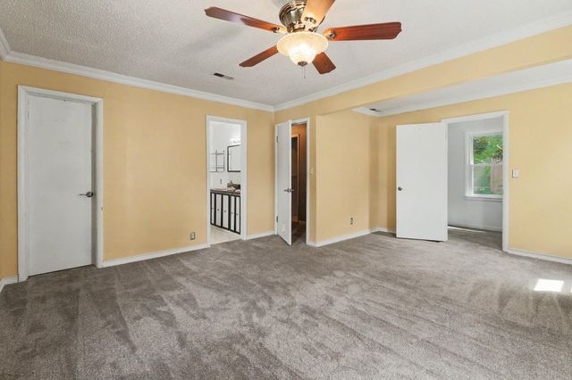 2746 N Iva, Wichita, KS 67220